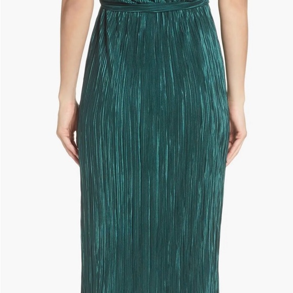 BB Dakota Dress - Picture 3 of 8